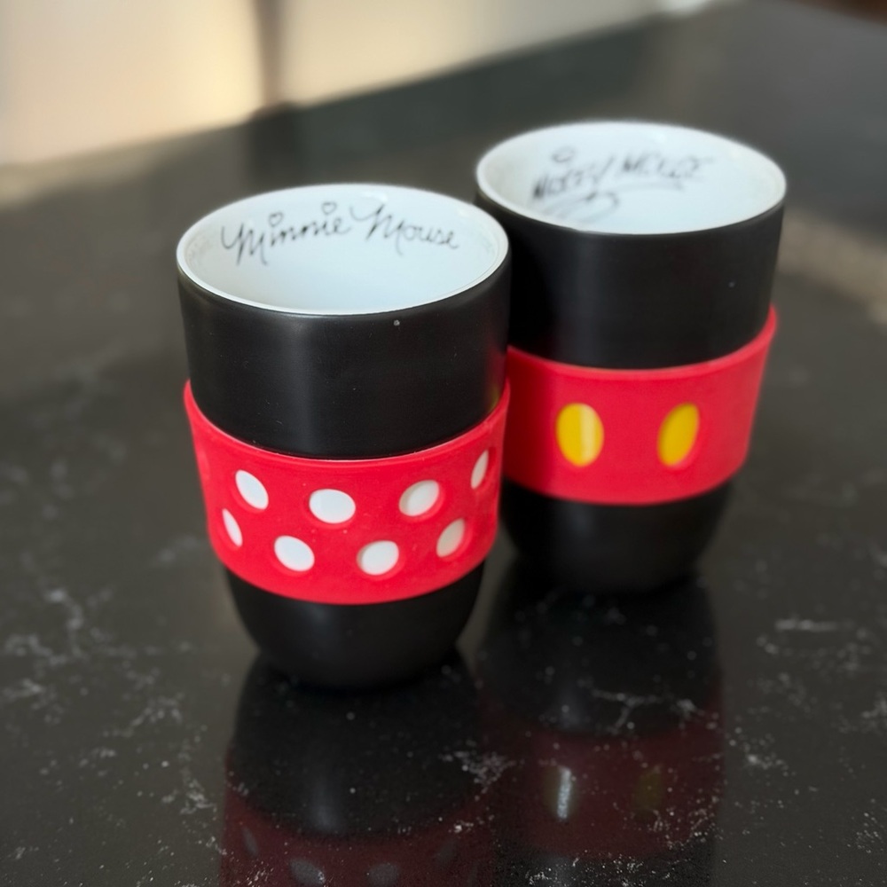 Disney Mickey and Minnie Mouse Black Red Tumbler Mugs Set